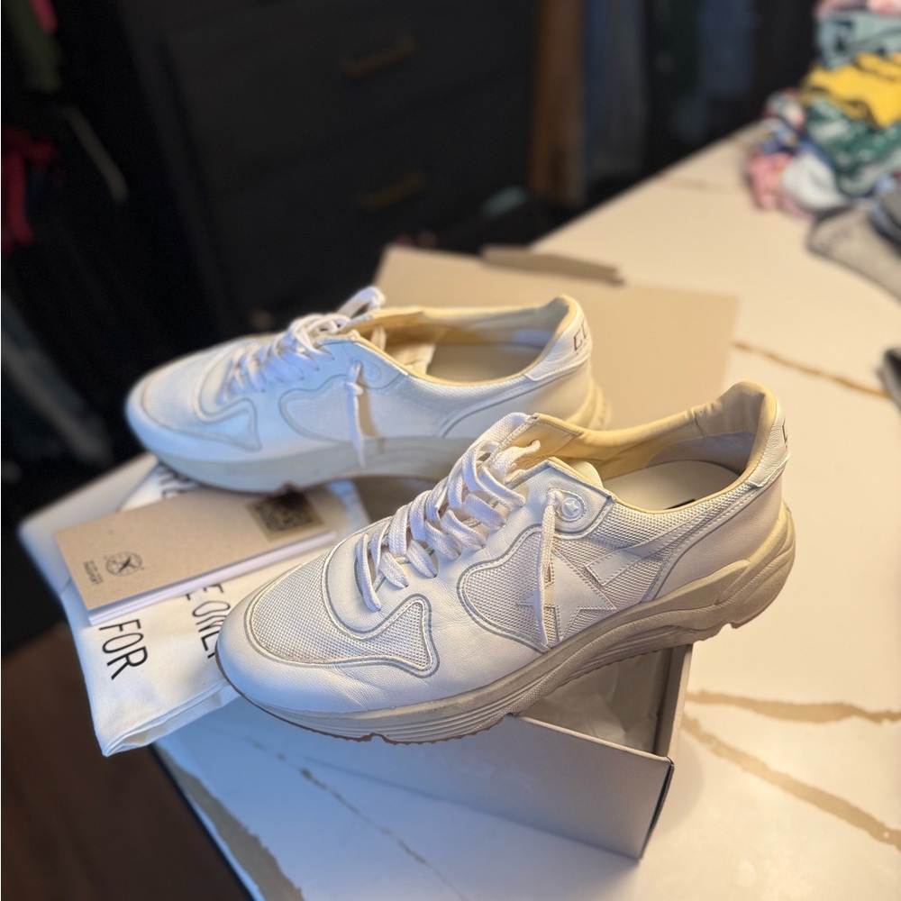 Golden Goose Cream Men's Sneakers